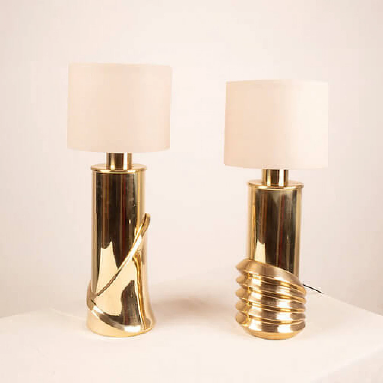 Pair of brass table lamps by Luciano Frigerio for Frigerio di Desio, 1970s 1