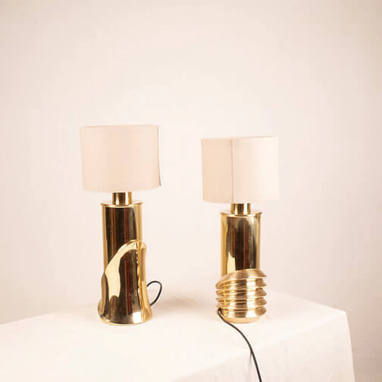 Pair of brass table lamps by Luciano Frigerio for Frigerio di Desio, 1970s 6