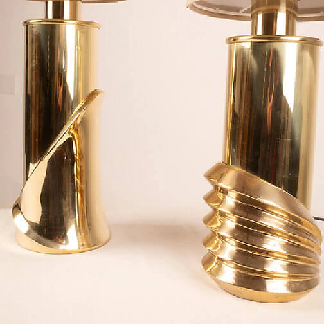Pair of brass table lamps by Luciano Frigerio for Frigerio di Desio, 1970s 8