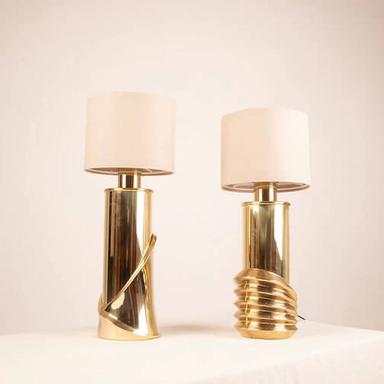 Pair of brass table lamps by Luciano Frigerio for Frigerio di Desio, 1970s 13