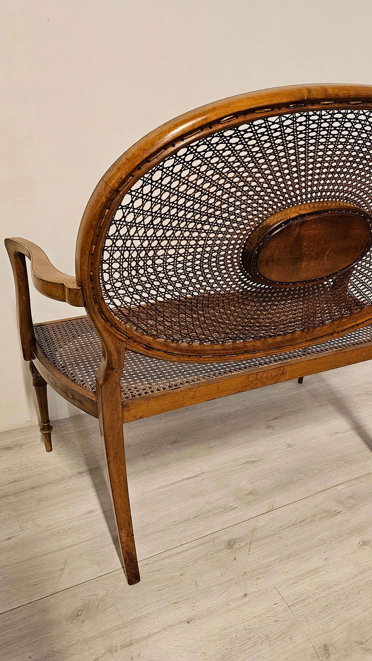 Divanetto inglese in acero con paglia di Vienna, '800 2