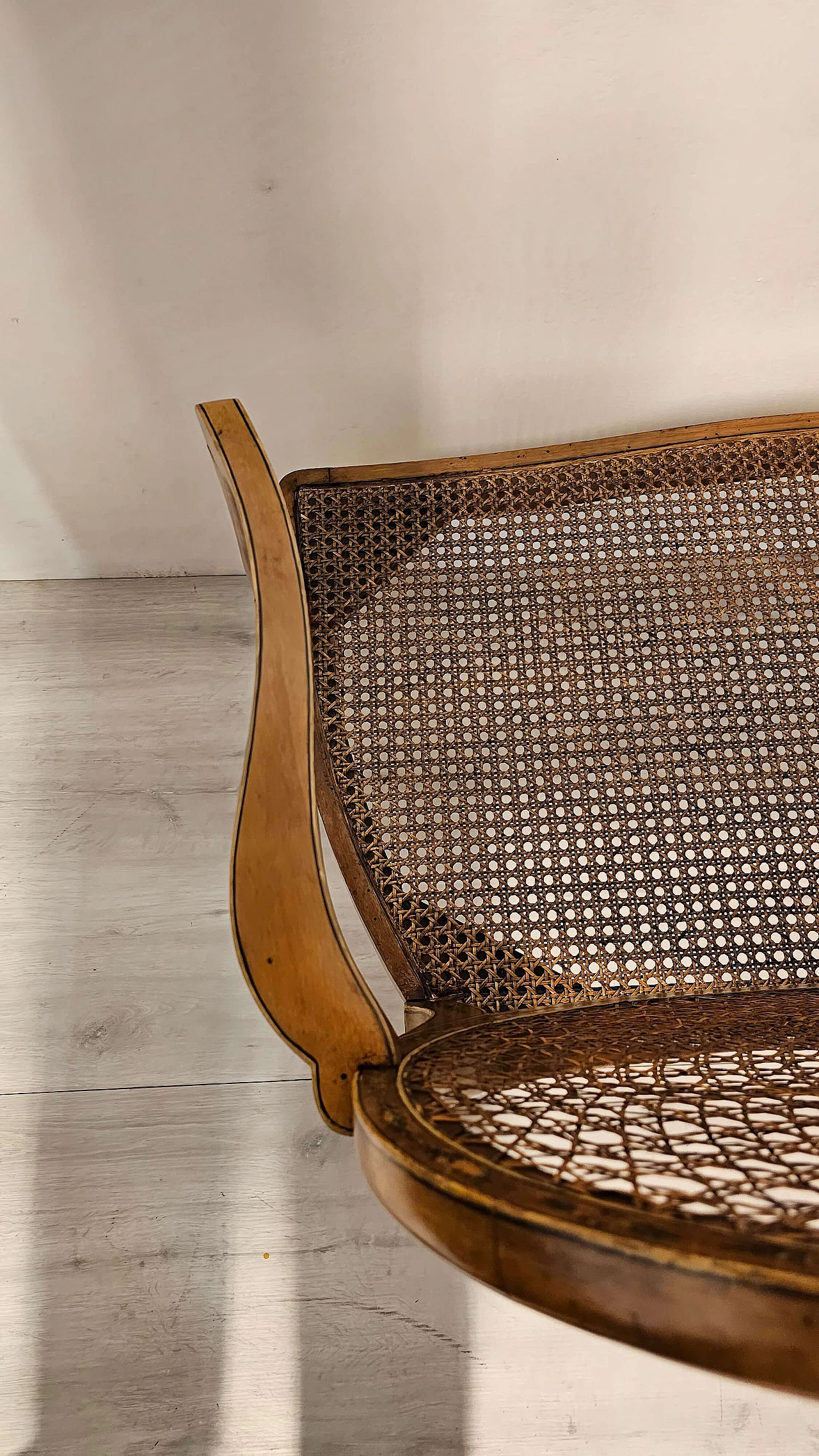 Divanetto inglese in acero con paglia di Vienna, '800 3