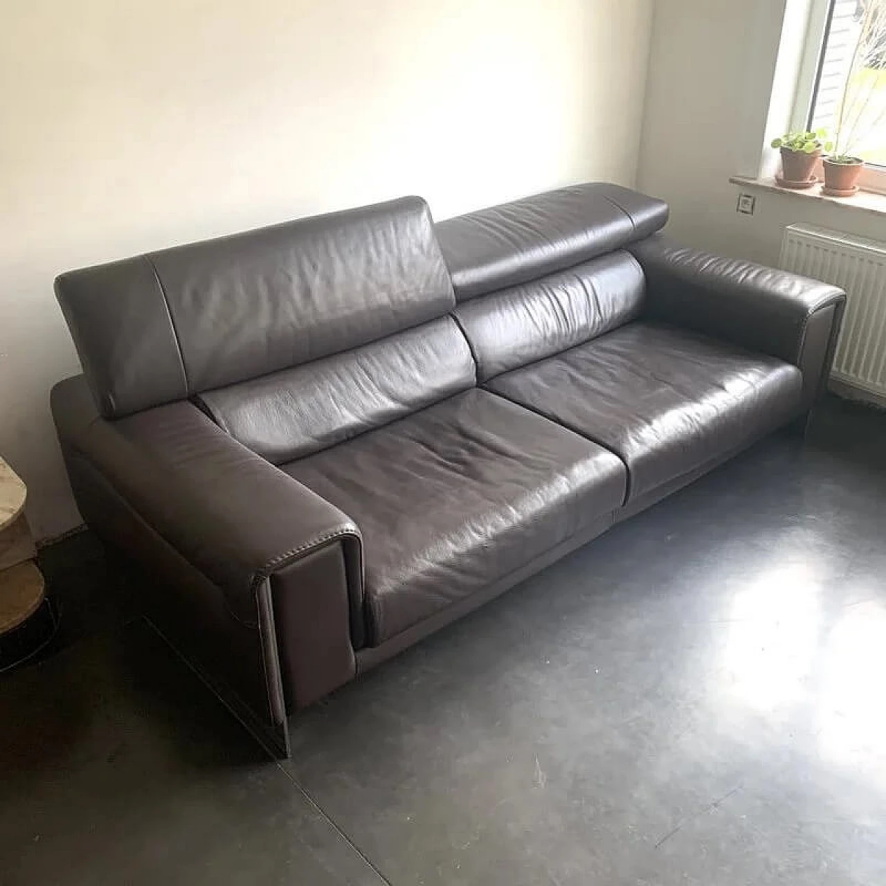 Brown leather and metal Etoile 2623 sofa by Natuzzi 10