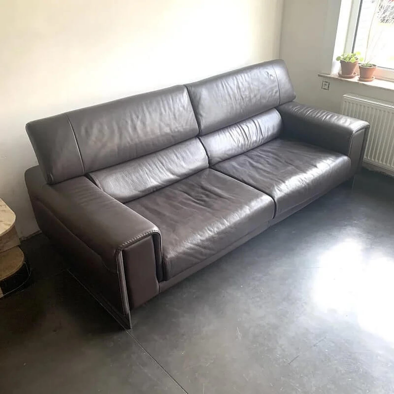 Brown leather and metal Etoile 2623 sofa by Natuzzi 11