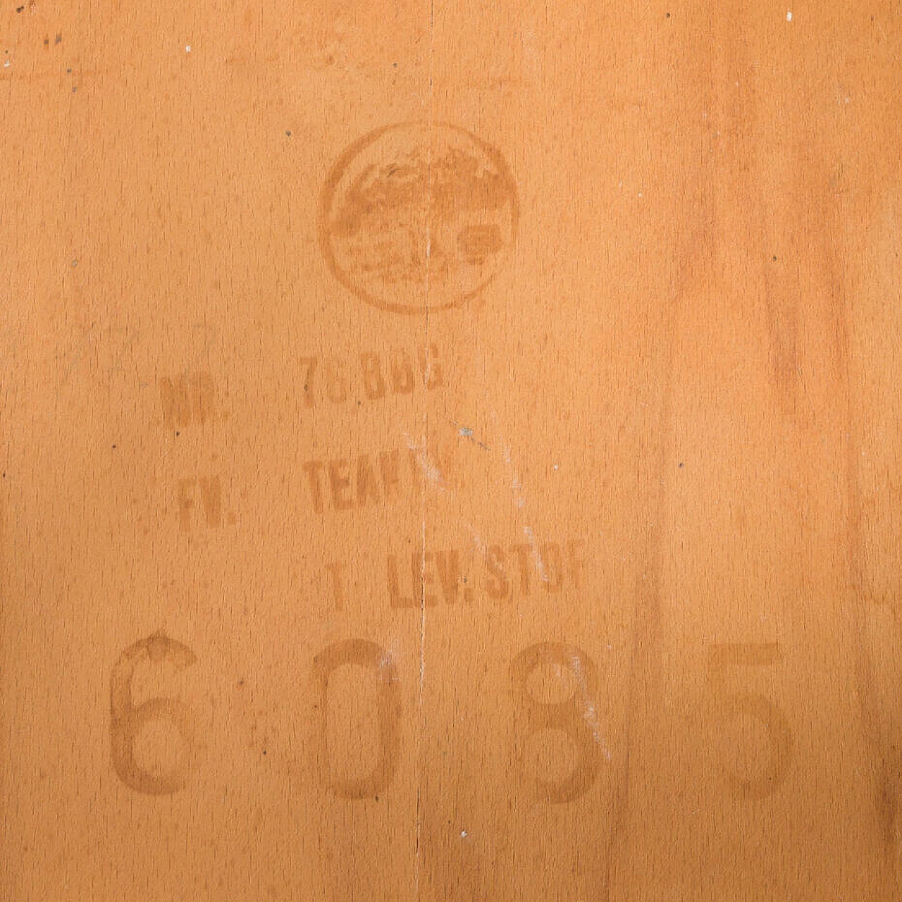 Coppia di sedie danesi in teak massiccio con pelle di pecora a pelo lungo nello stile di Hans Wegner, anni '60 13