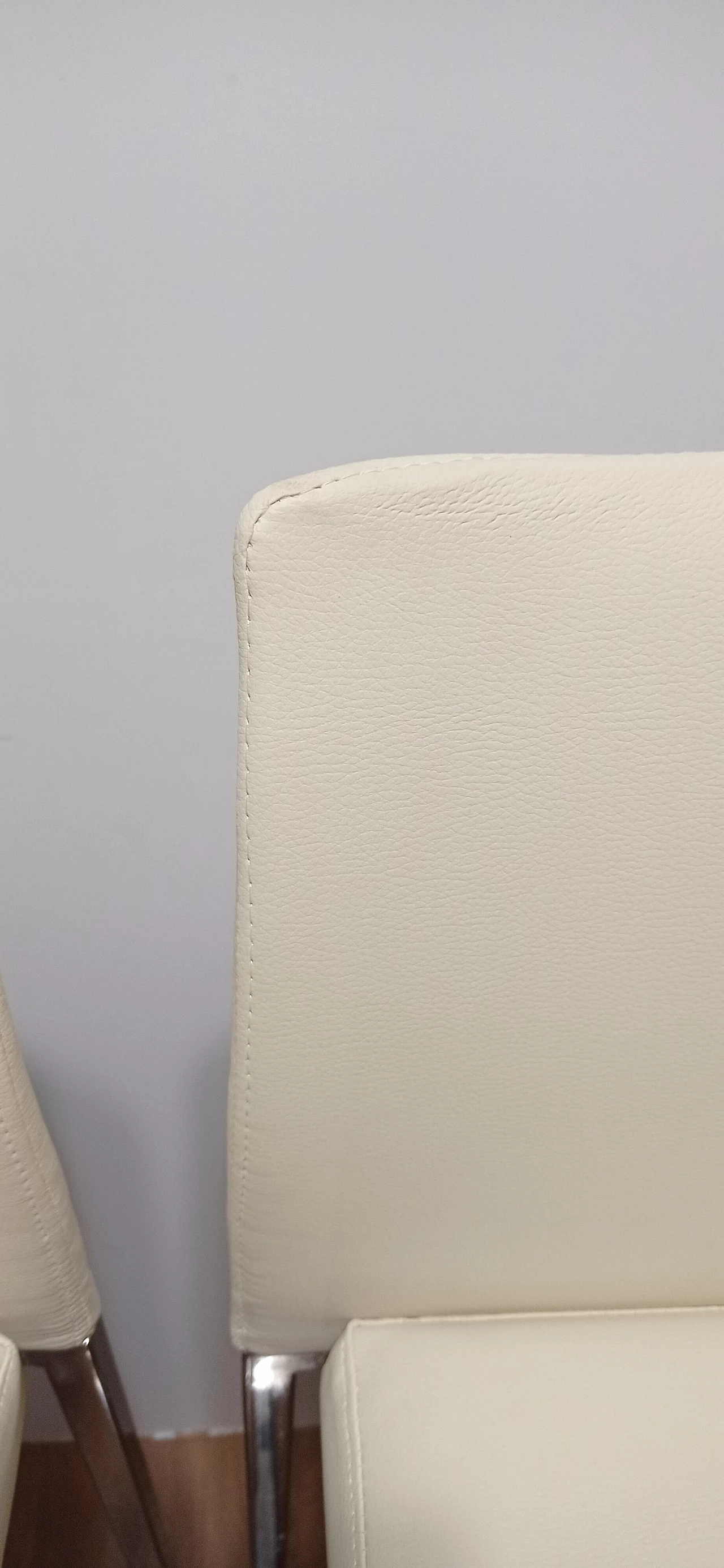 3 Sgabelli Brand 912 in pelle martellata beige di Martin Ballendat per Tonon 31