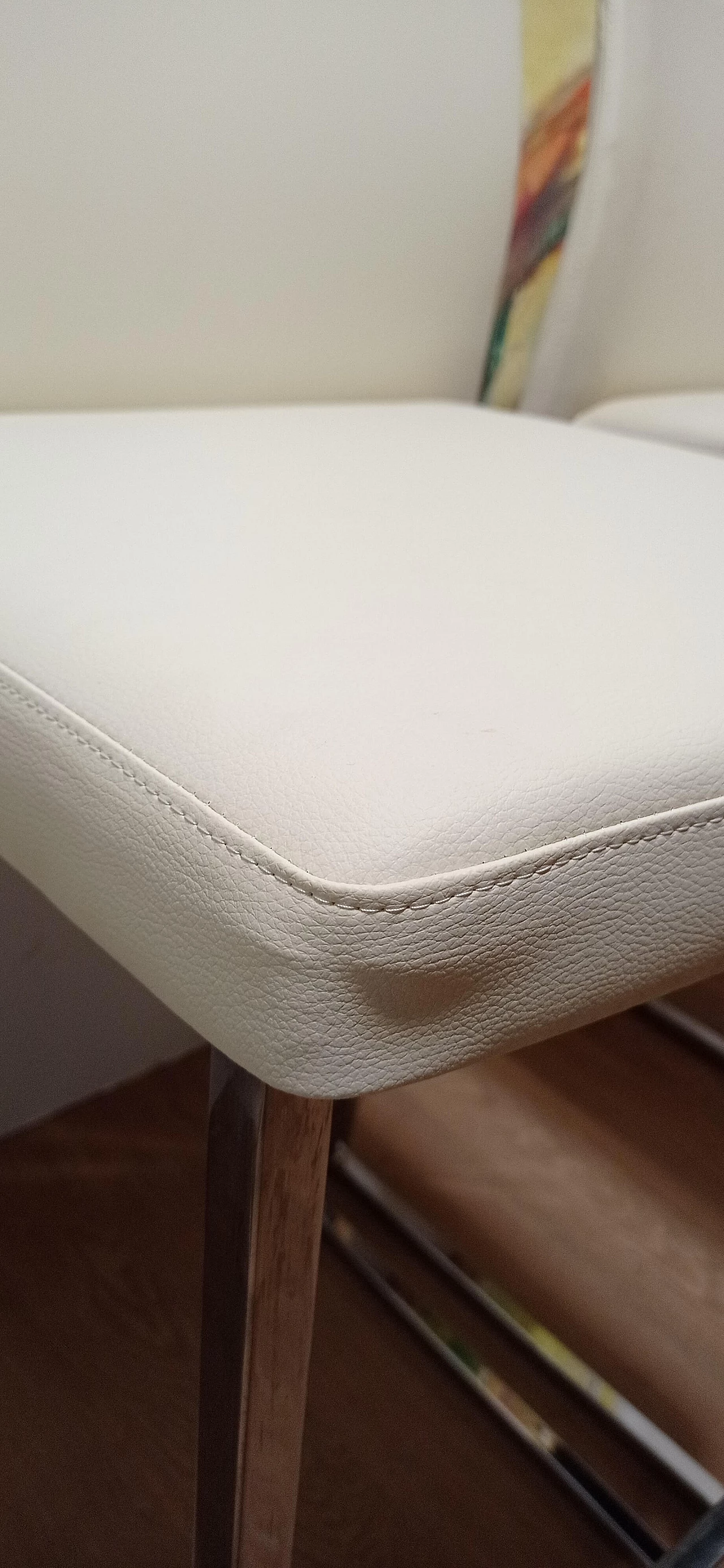 3 Sgabelli Brand 912 in pelle martellata beige di Martin Ballendat per Tonon 51