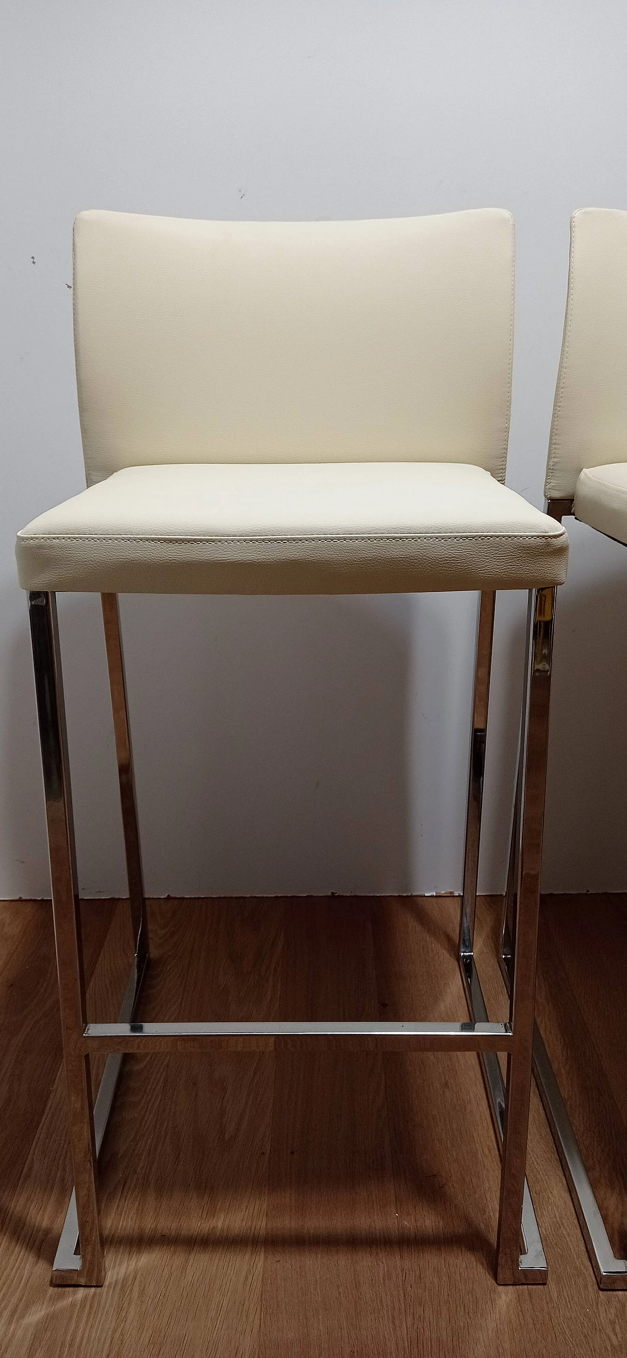 3 Sgabelli Brand 912 in pelle martellata beige di Martin Ballendat per Tonon 56