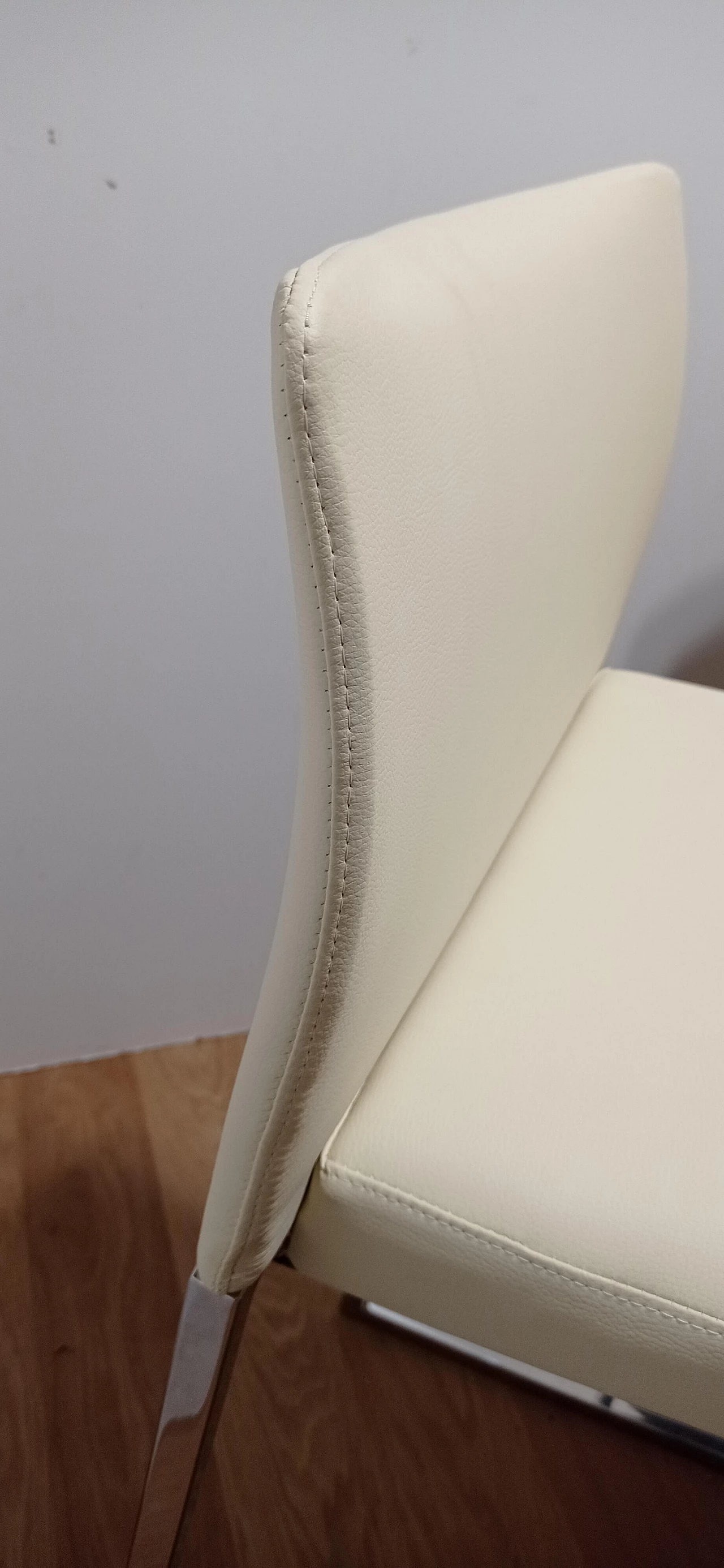 3 Sgabelli Brand 912 in pelle martellata beige di Martin Ballendat per Tonon 62