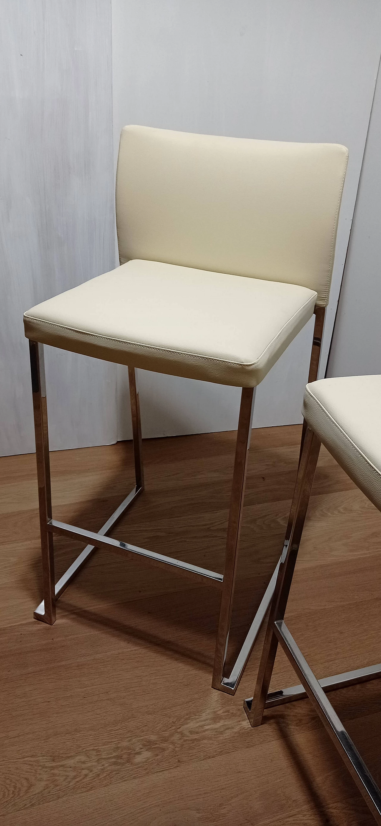 3 Sgabelli Brand 912 in pelle martellata beige di Martin Ballendat per Tonon 81