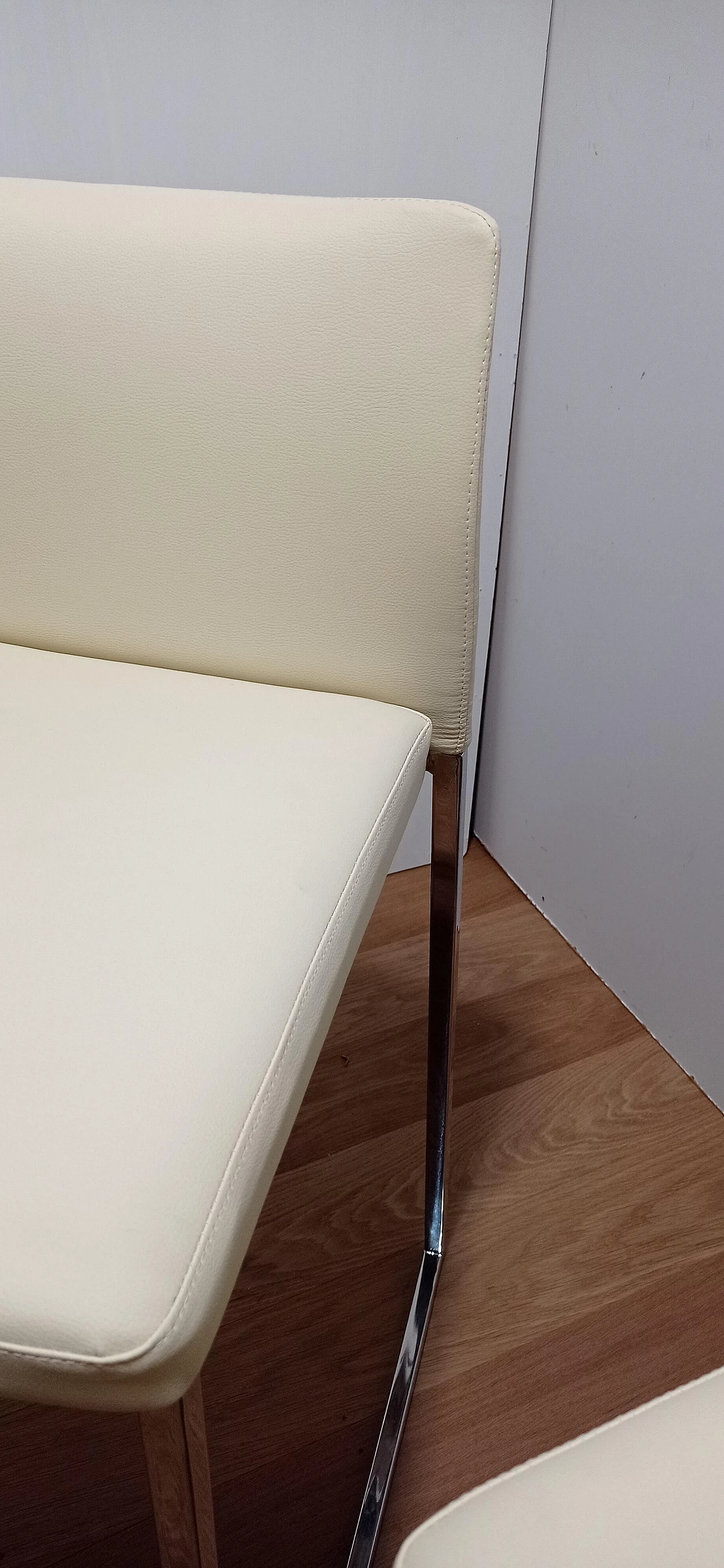 3 Sgabelli Brand 912 in pelle martellata beige di Martin Ballendat per Tonon 86