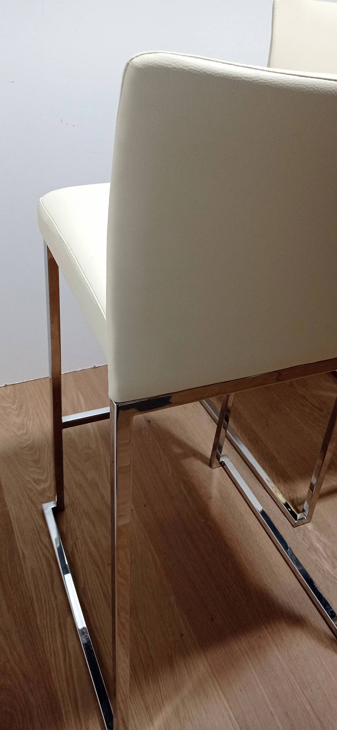 3 Sgabelli Brand 912 in pelle martellata beige di Martin Ballendat per Tonon 119