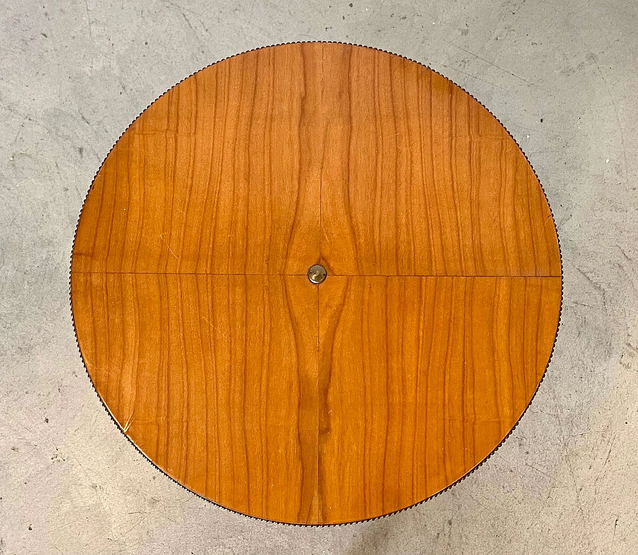 Round cherry wood and black lacquered metal coffee table, 1960s 14