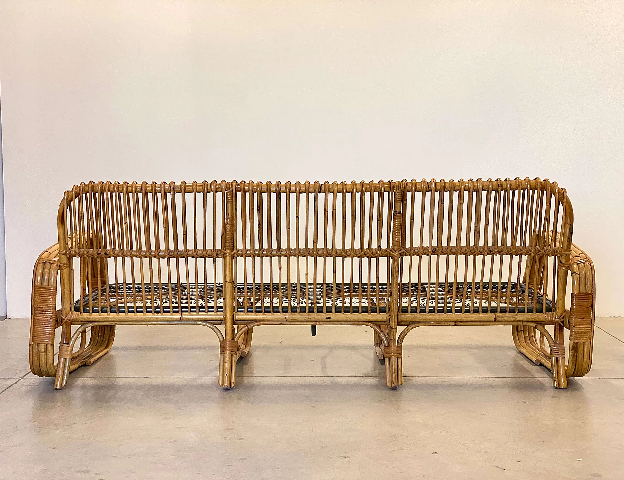 Bamboo sofa, 1970s 11