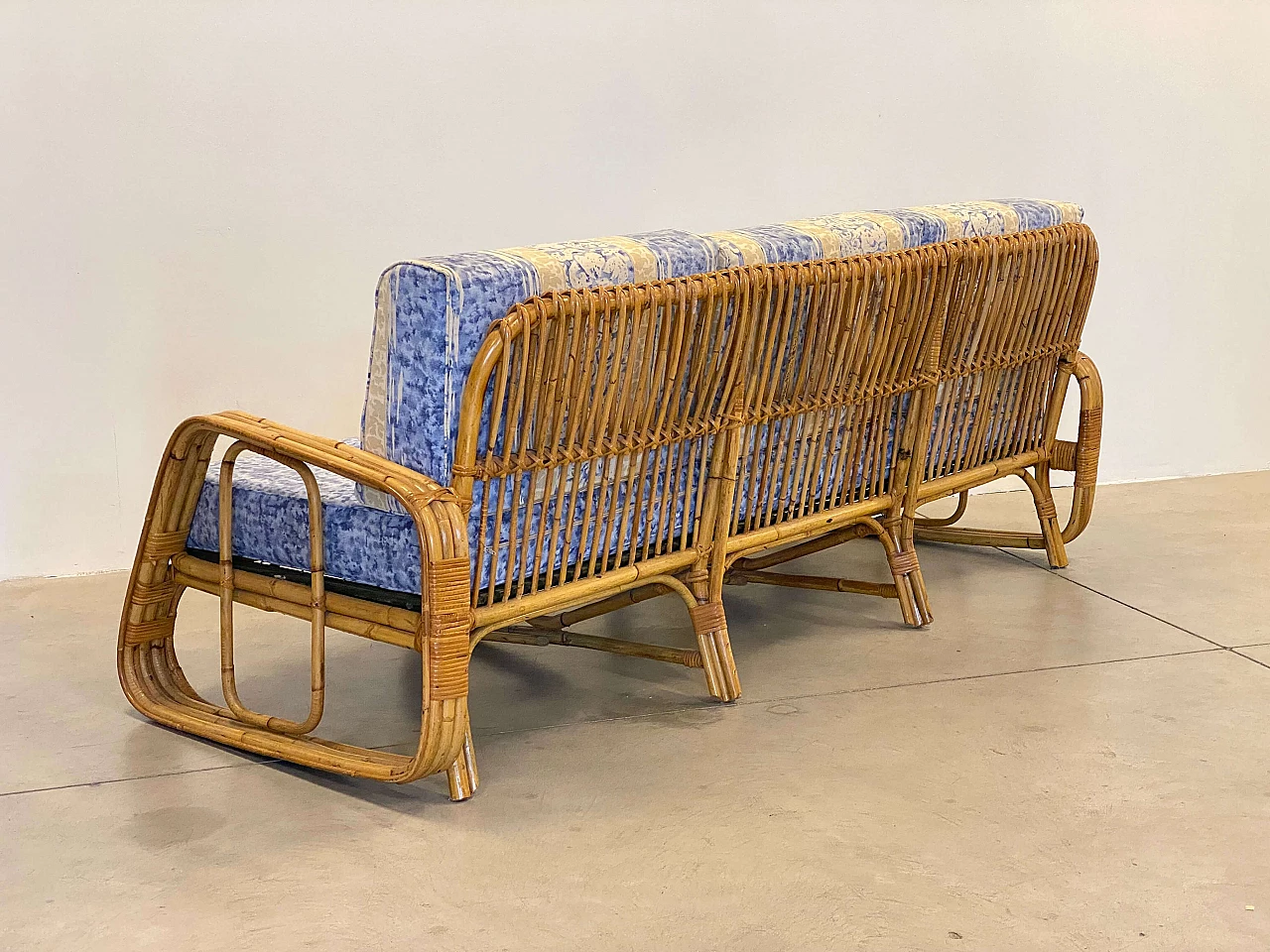 Bamboo sofa, 1970s 17