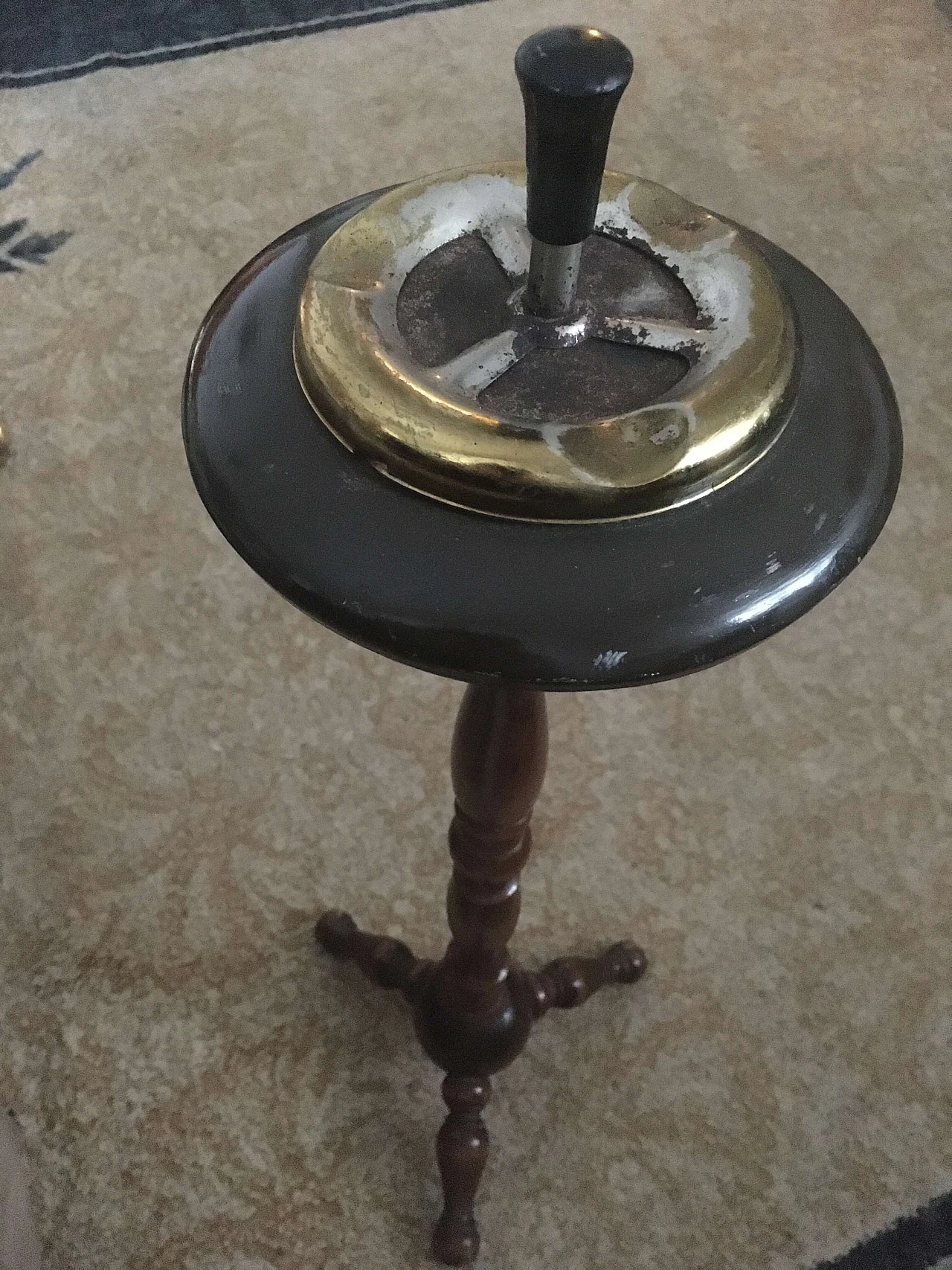 Posacenere da terra in legno, anni '70 1