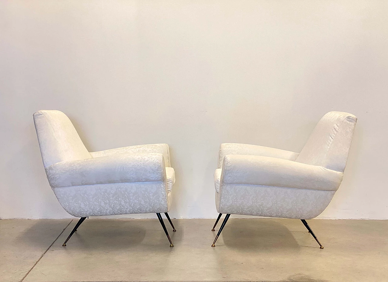 Pair of armchairs by Gigi Radice for Minotti, 1950s 3
