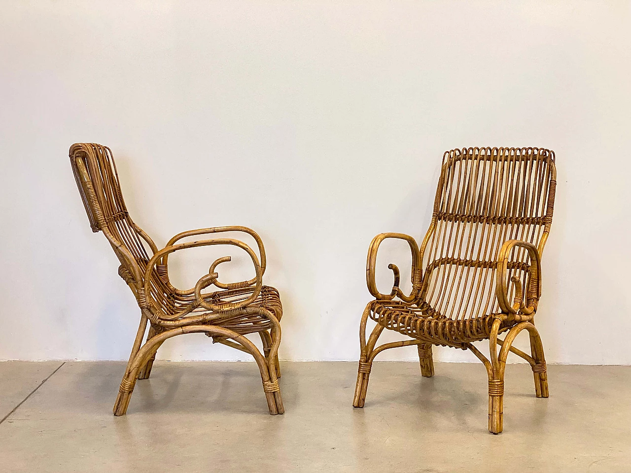 Coppia di poltrone in bambù, anni '70 2