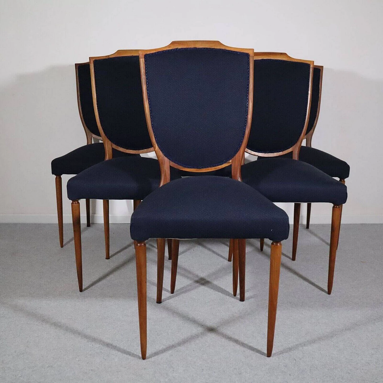 6 Walnut and blue fabric chairs by Paolo Buffa, 1950s 6