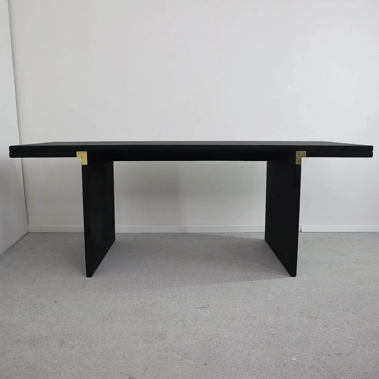 Orseolo velvet table by Carlo Scarpa for Simon Gavina, 1970s 2