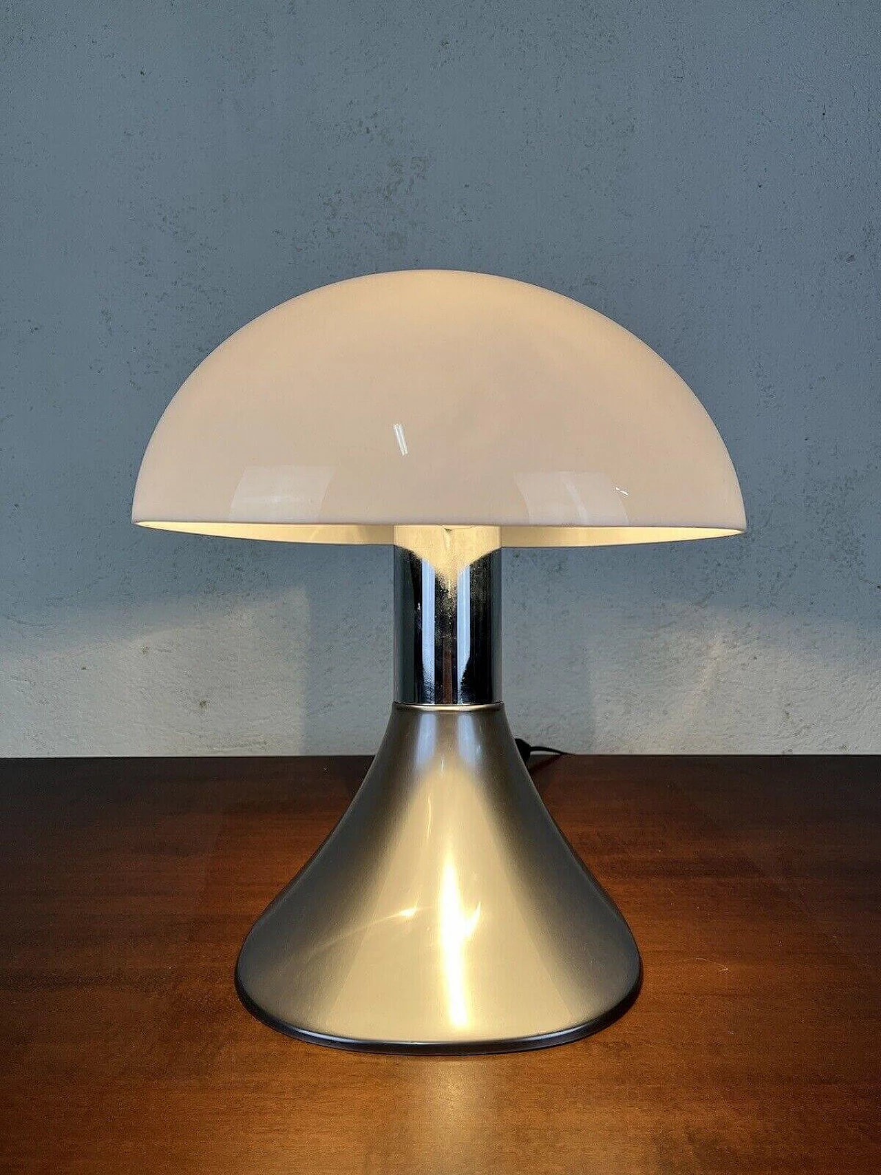 Cobra table lamp by Giotto Stoppino, 1960s 13