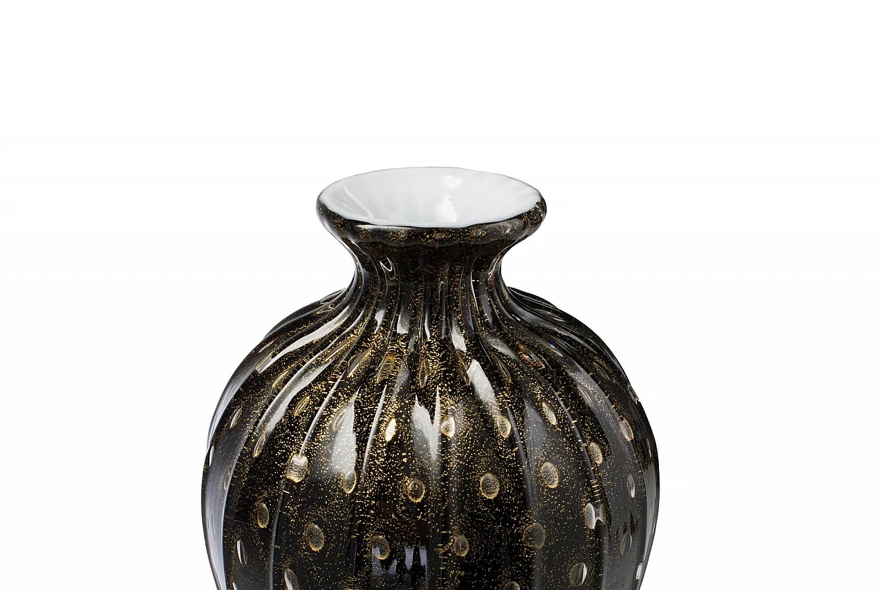 Murano glass bottle vase with 24 kt gold finish 1