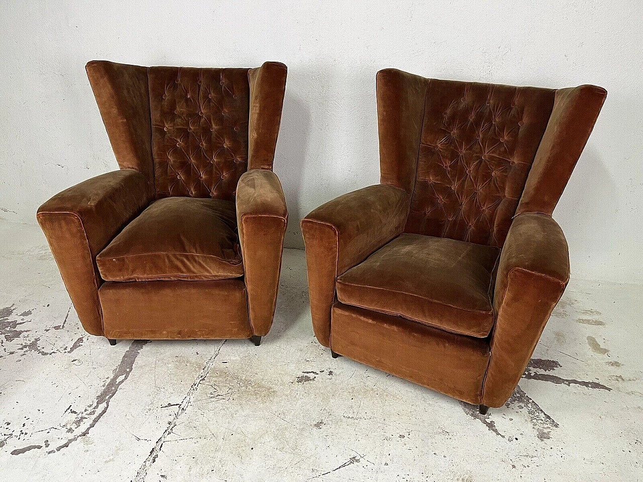 Pair of brown velvet armchairs attributed to Paolo Buffa, 1950s 6