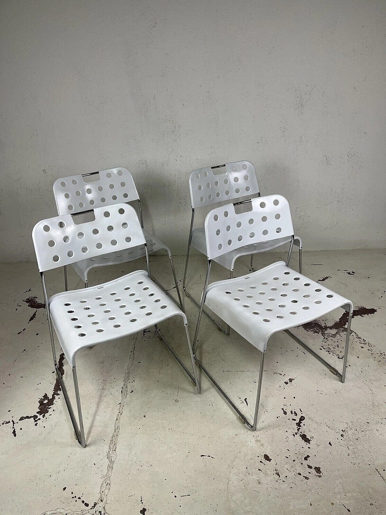 4 Omstak chairs by Rodney Kinsman for Bieffeplast, 1970s 2