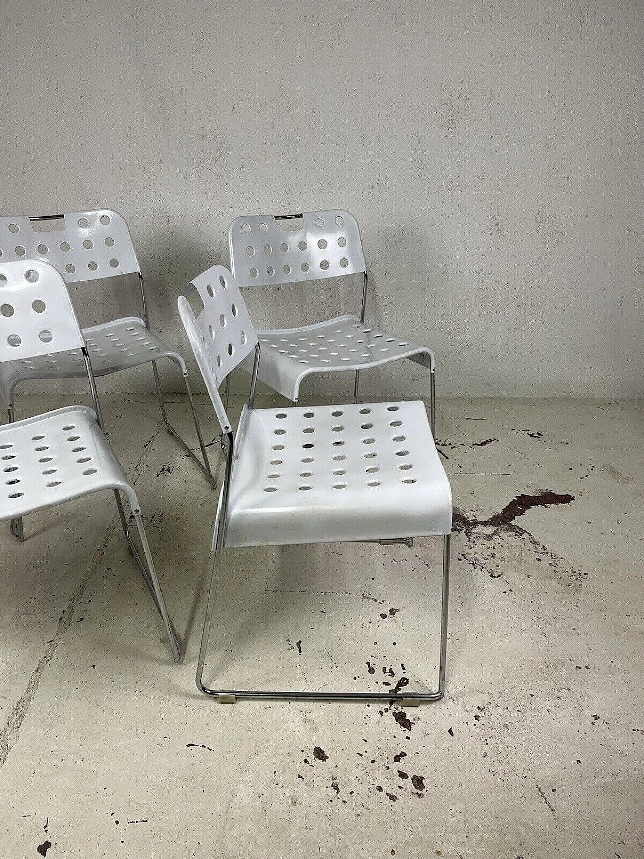 4 Omstak chairs by Rodney Kinsman for Bieffeplast, 1970s 17