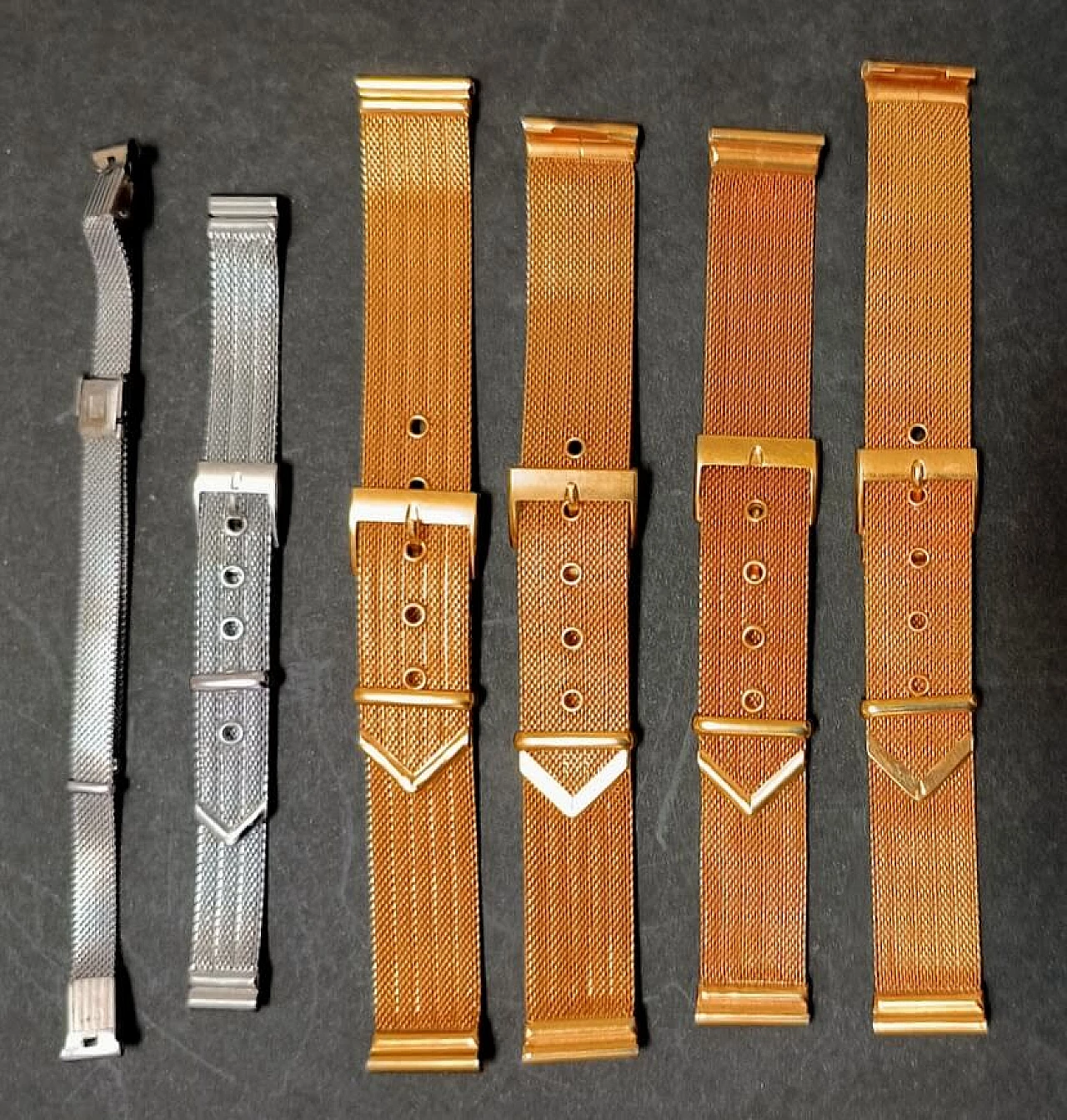 4 Cinturini per orologio da polso placcati oro, 2 argento, anni '50 1
