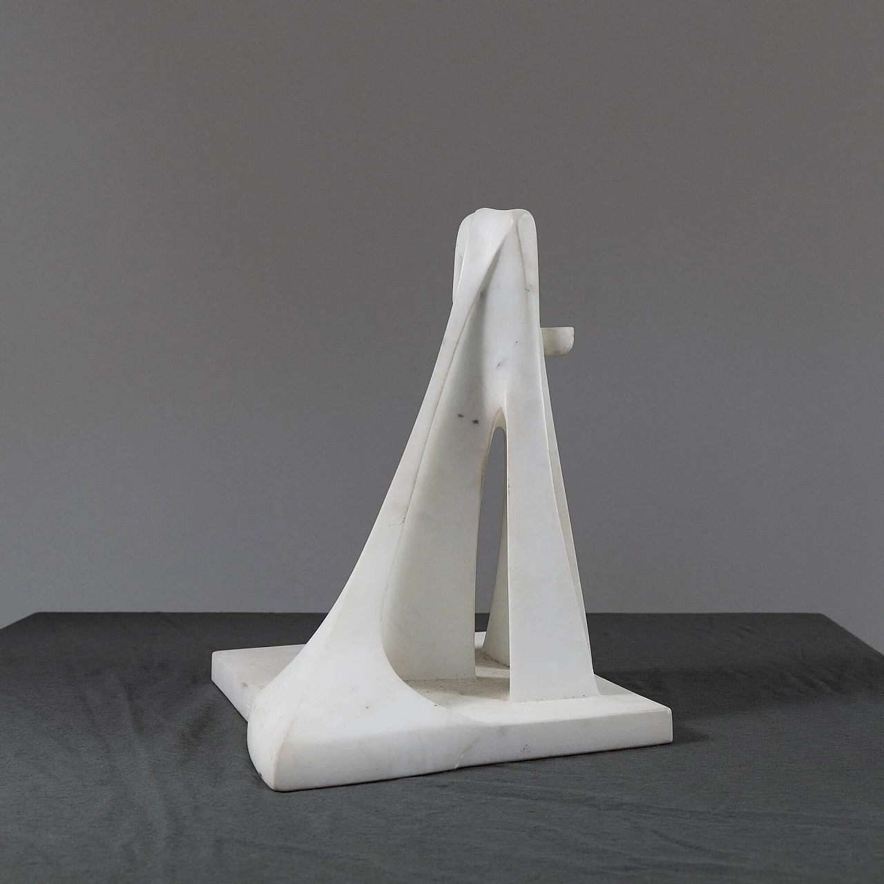 Sofy 07, human figure, stone sculpture, 2000s 10