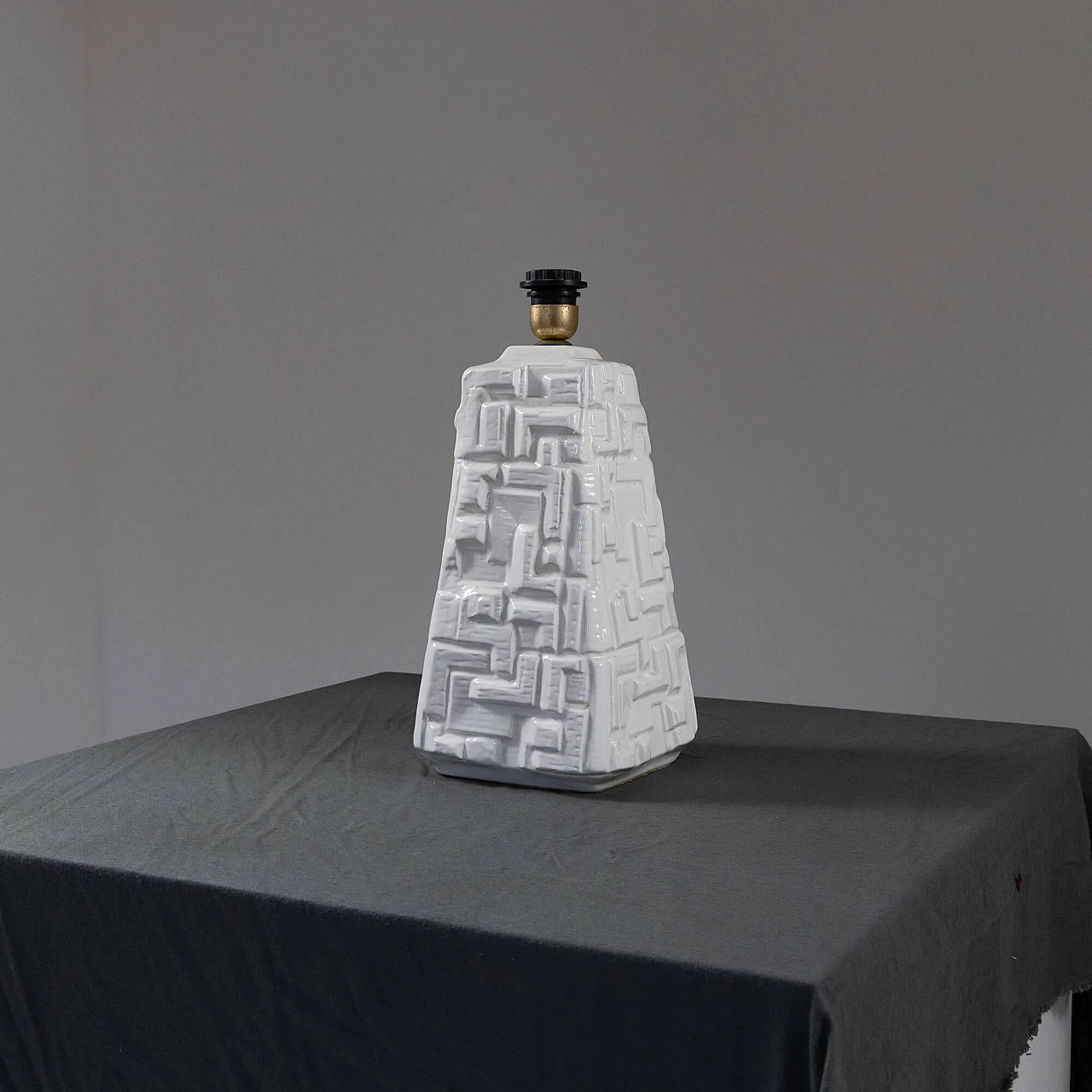 Ceramic table lamp with geometric pattern, 1960s 5