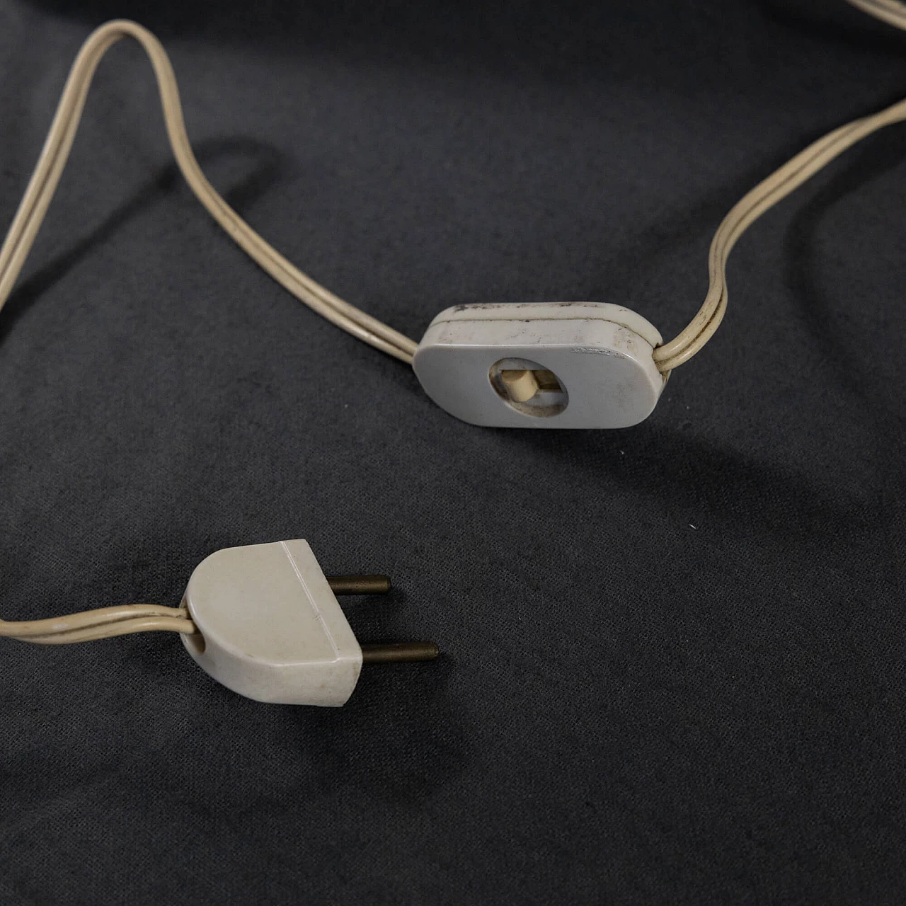 Ceramic table lamp with geometric pattern, 1960s 10