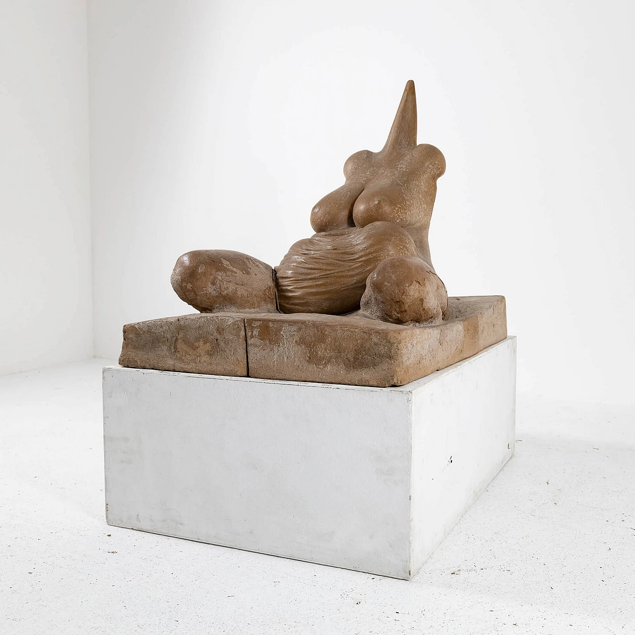 Anselmo Giardini, Gea, scultura in terracotta, 1978 4