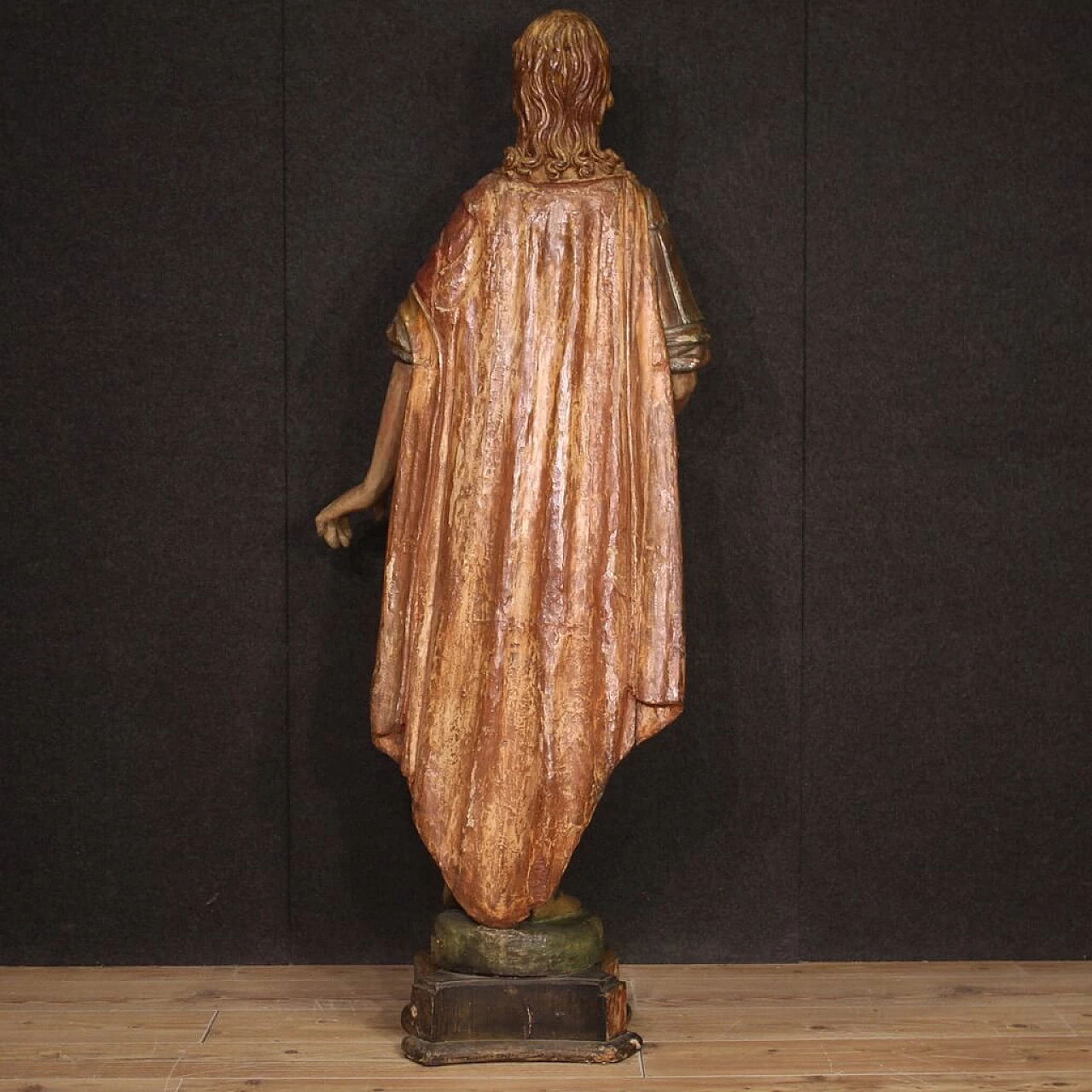 Polychrome wooden sculpture depicting a Roman soldier, second half of the 18th century 7