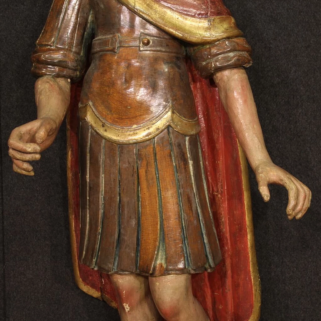 Scultura lignea policroma raffigurante soldato romano, seconda metà '700 10