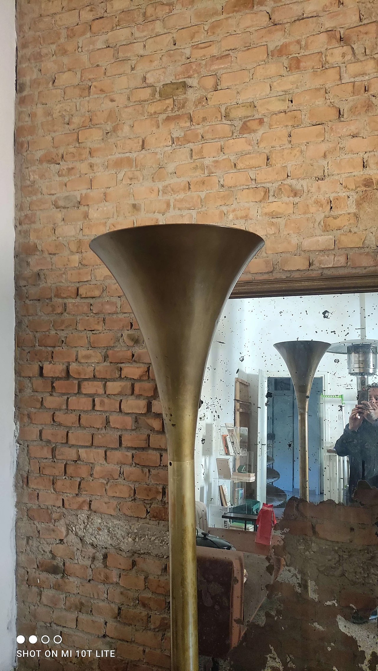 Luminator brass floor lamp by Marcello Piacentini, 1970s 2