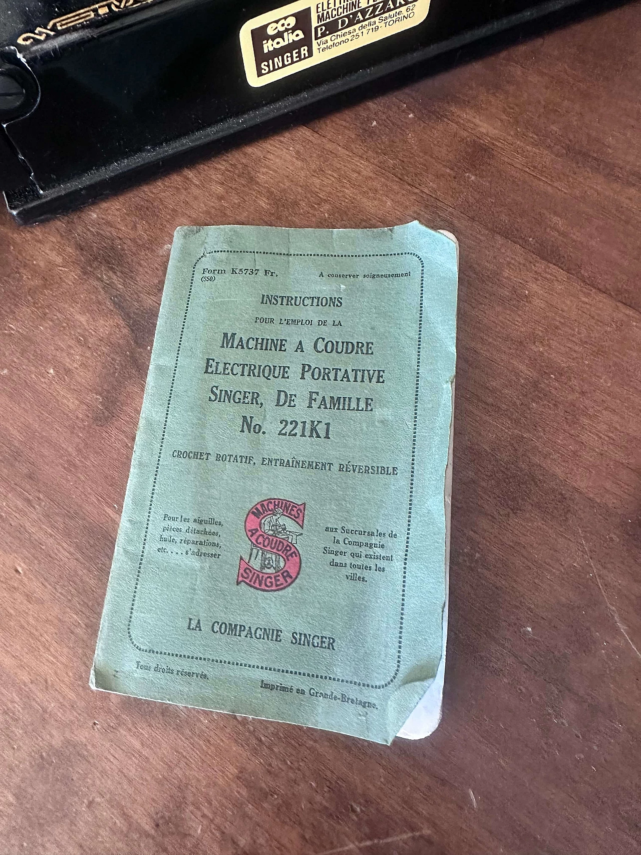 Macchina da cucire portatile Singer 221K1, anni '40 9