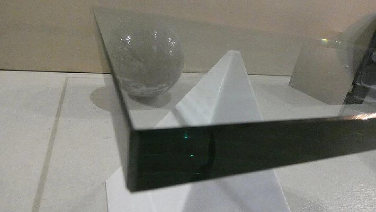 Tavolino Metafora #1 in marmo e vetro attribuito a Lella e Massimo Vignelli per Casigliani, anni '80 10