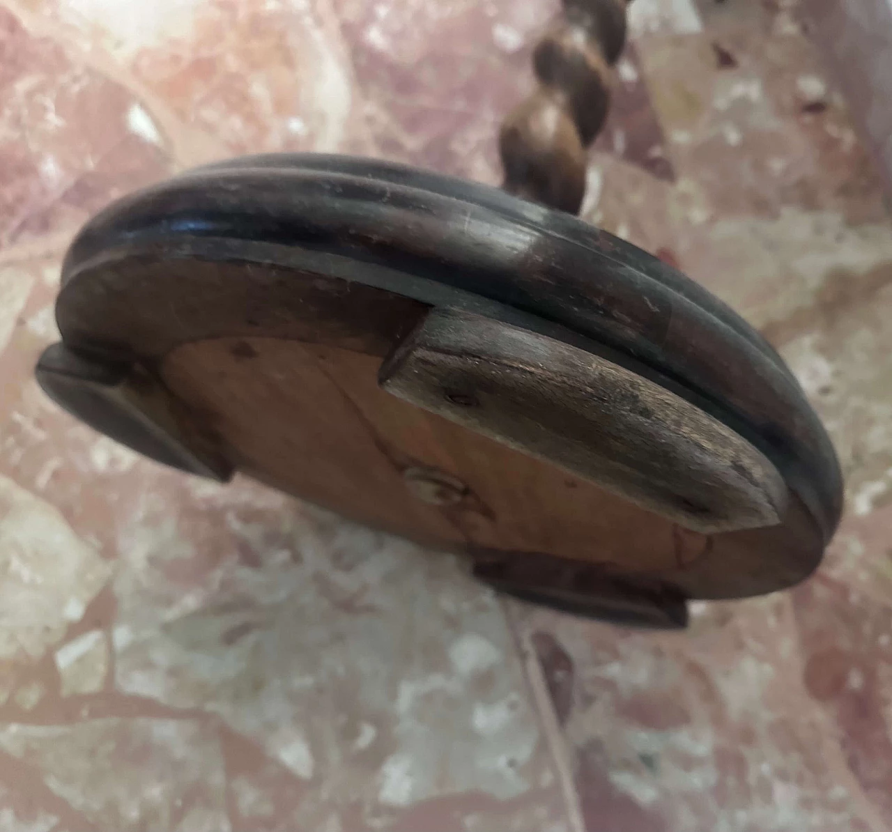 Wooden umbrella stand with tirebouchon pole, early 20th century 6