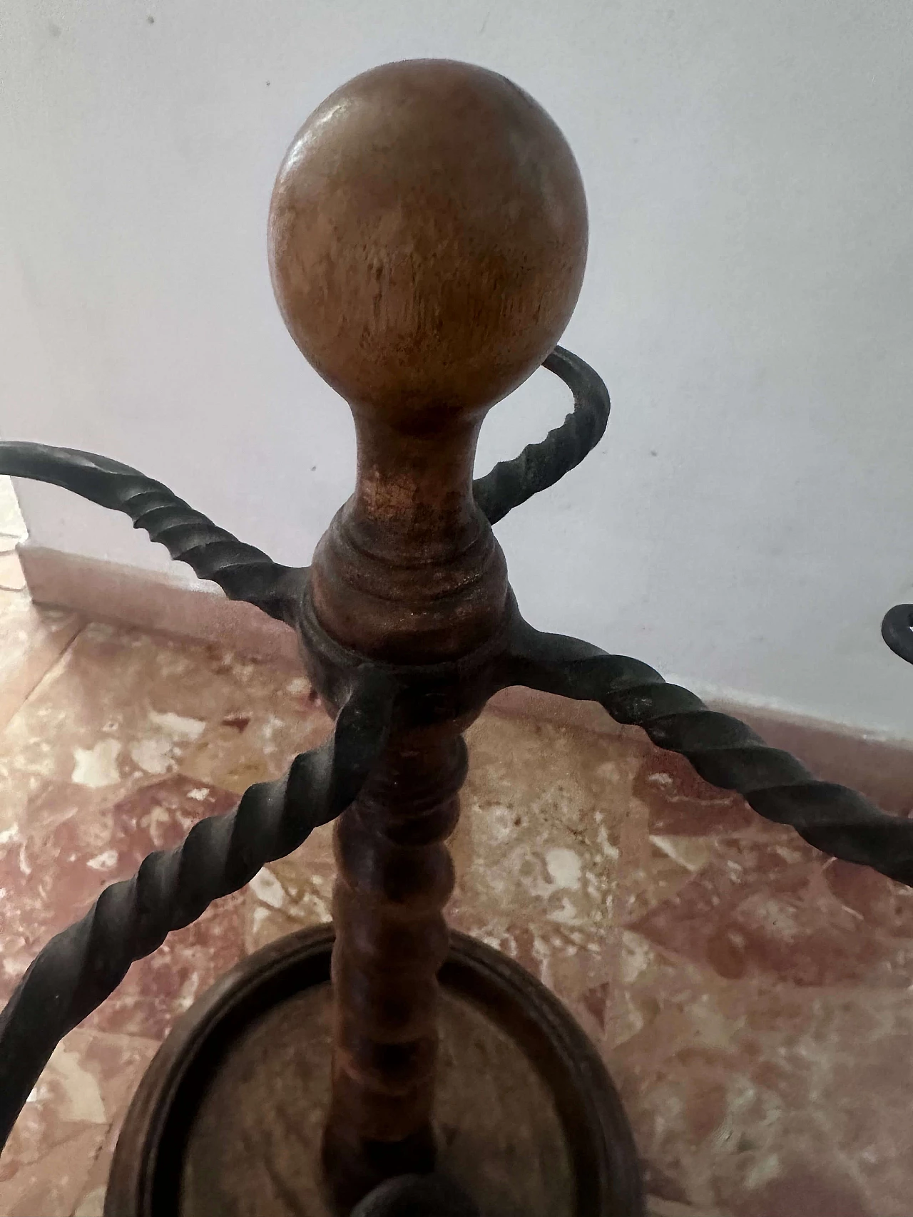 Wooden umbrella stand with tirebouchon pole, early 20th century 7
