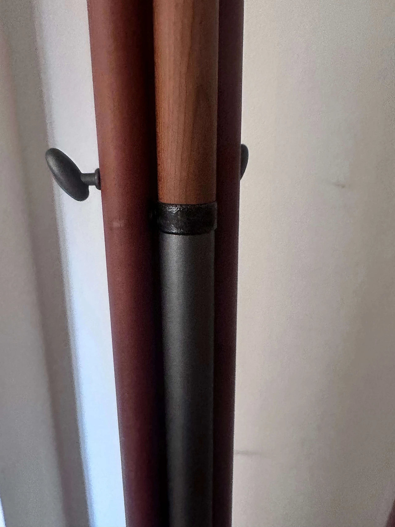 Appendiabiti in ciliegio di Porada, anni '90 9