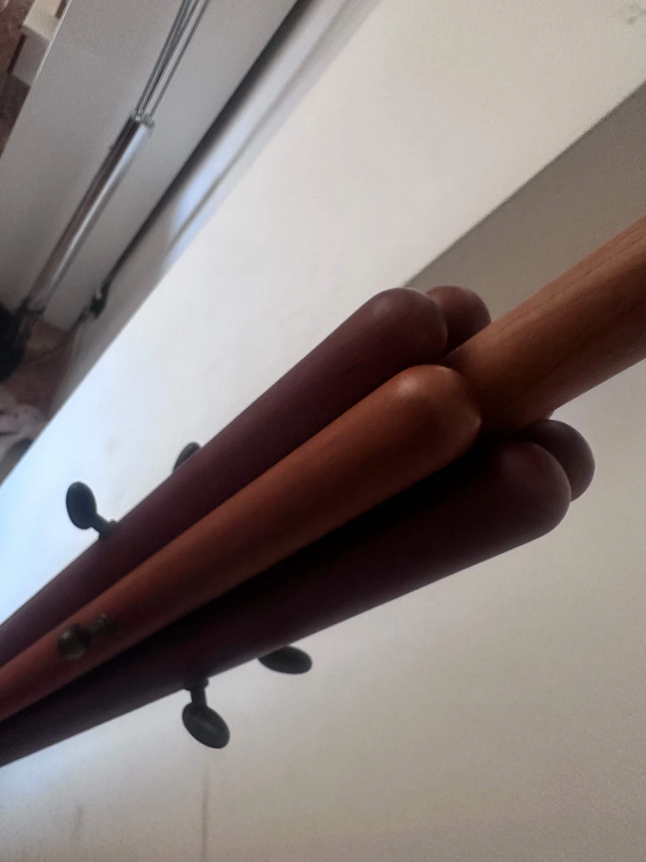 Appendiabiti in ciliegio di Porada, anni '90 11