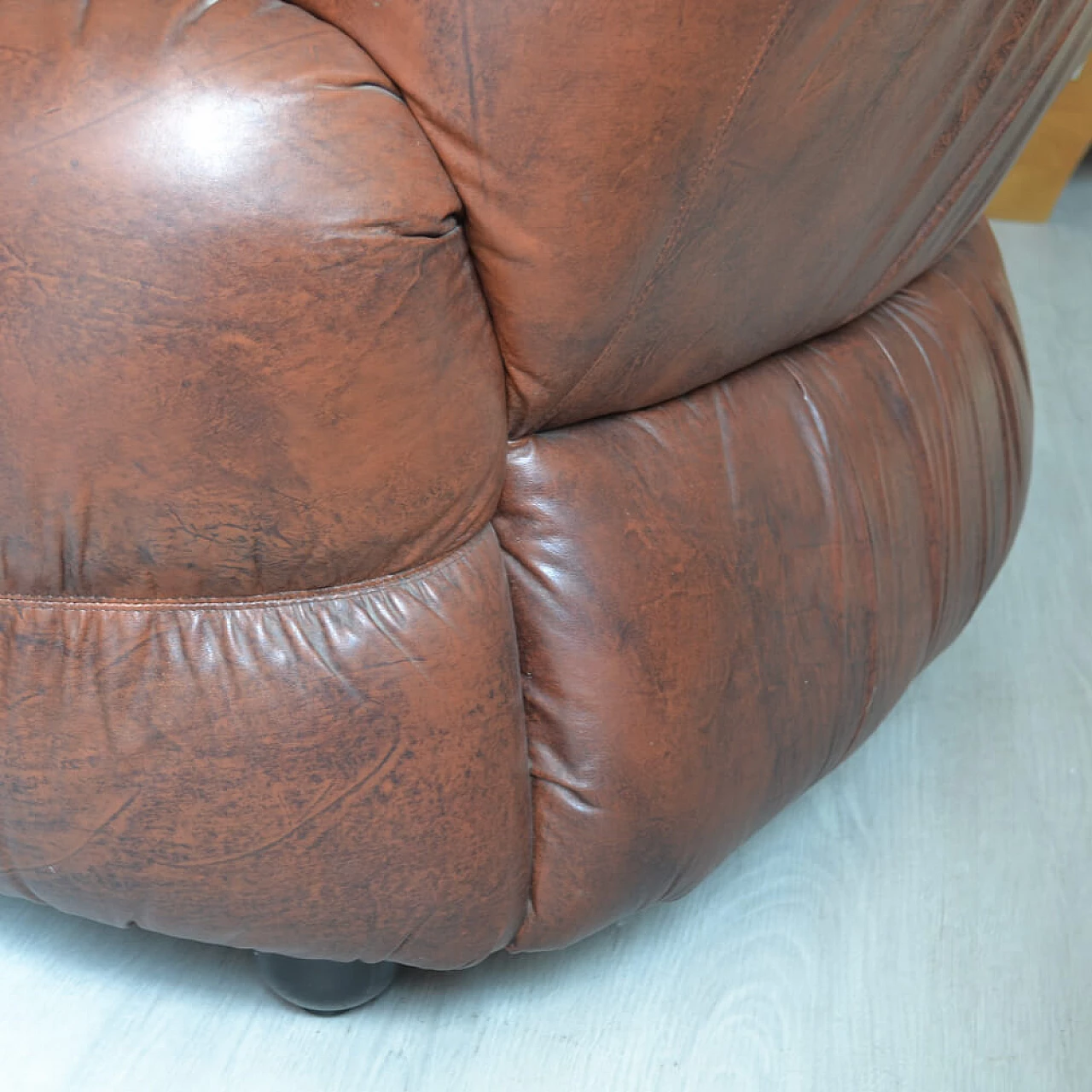 4 Bubble leather armchairs, 1970s 10