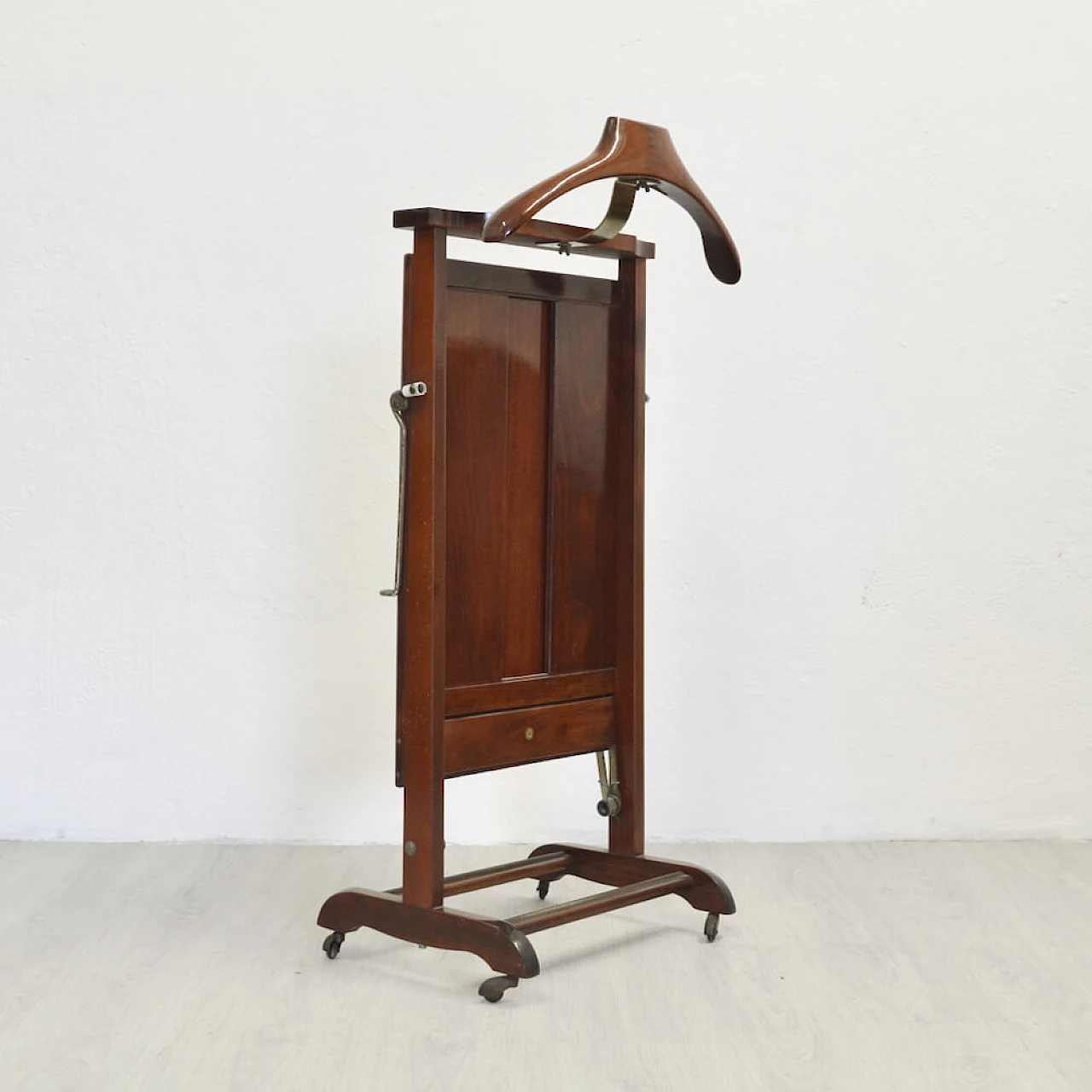 Wood and metal valet stand by Ico Parisi for Fratelli Reguitti, 1960s 2
