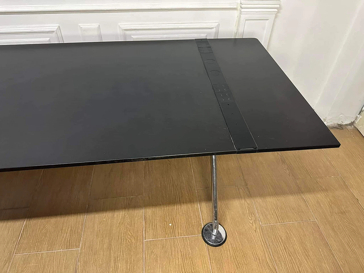 Desk by Norman Foster for Tecno, 1980s 3