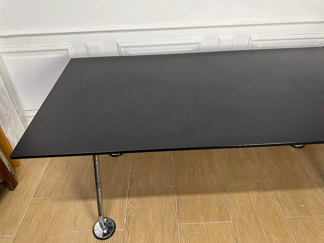 Desk by Norman Foster for Tecno, 1980s 4