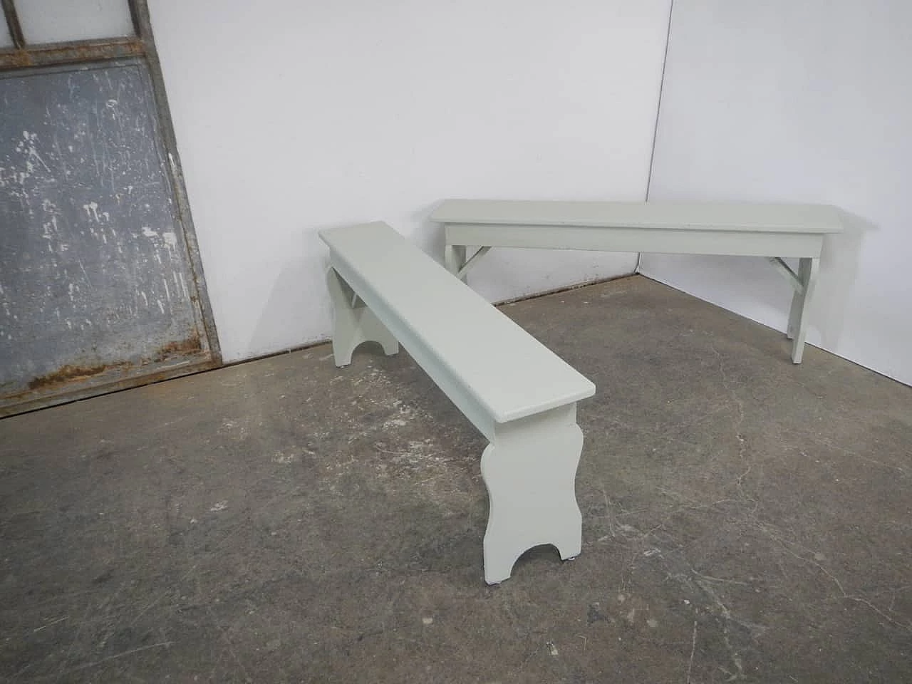 Coppia di panchine da asilo in abete, anni '70 2