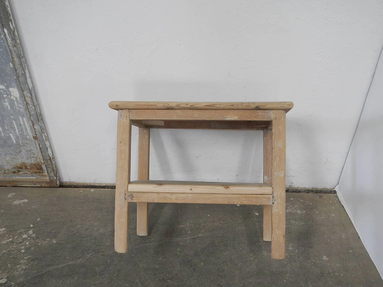 Spruce stool, 1960s 3