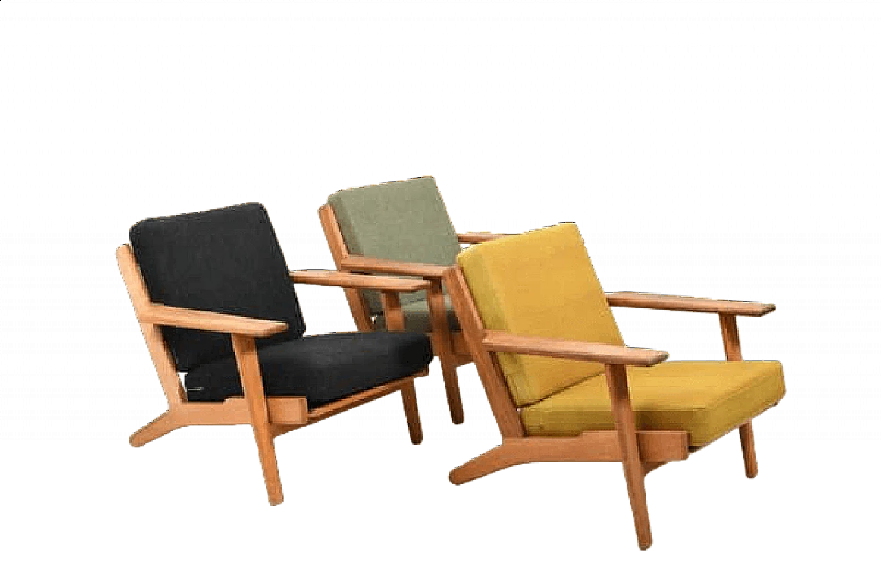 3 Poltrone GE-290 di Hans J. Wegner per Getama, anni '50 16